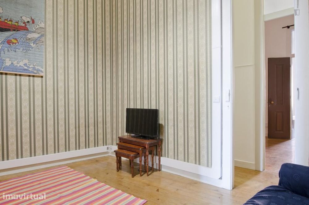 Quarto - localizado em Alcântara Lisbon