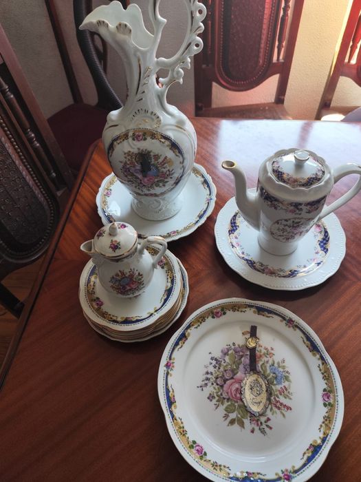 Louça limoges com selo