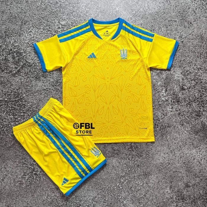 Дитяча футбольна форма України жовта 2026
