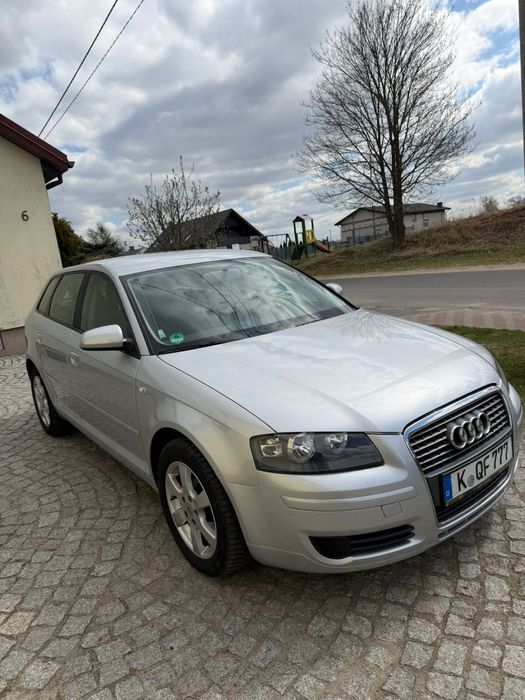 Audi a3*8P* Sportback* 1.6MPI