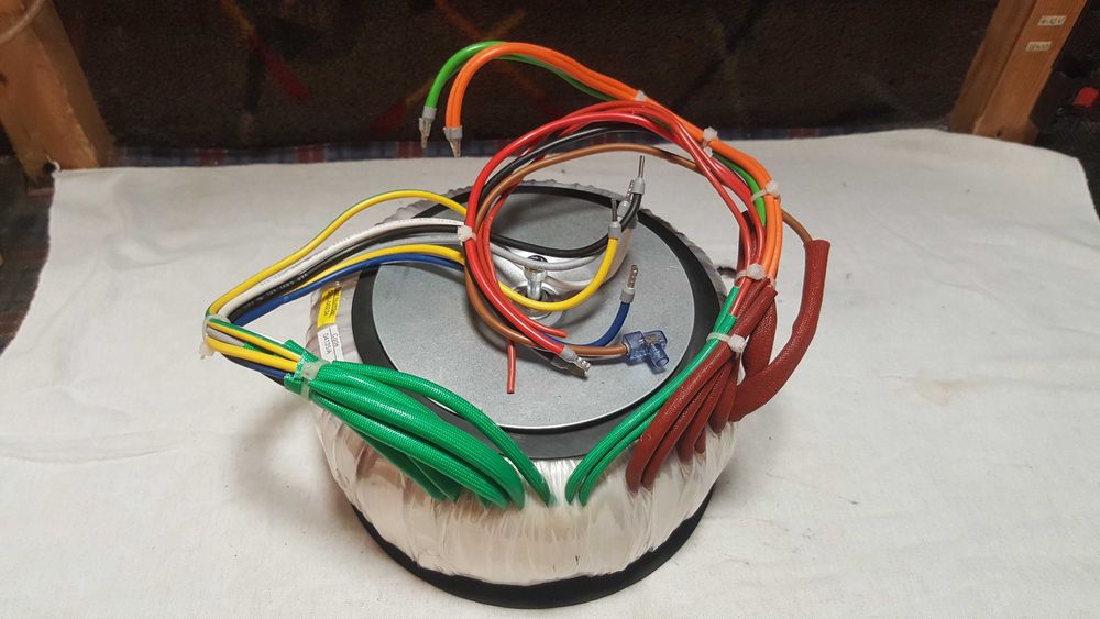 Transformator Toroidalny 1500 Watt - Bardzo duży.