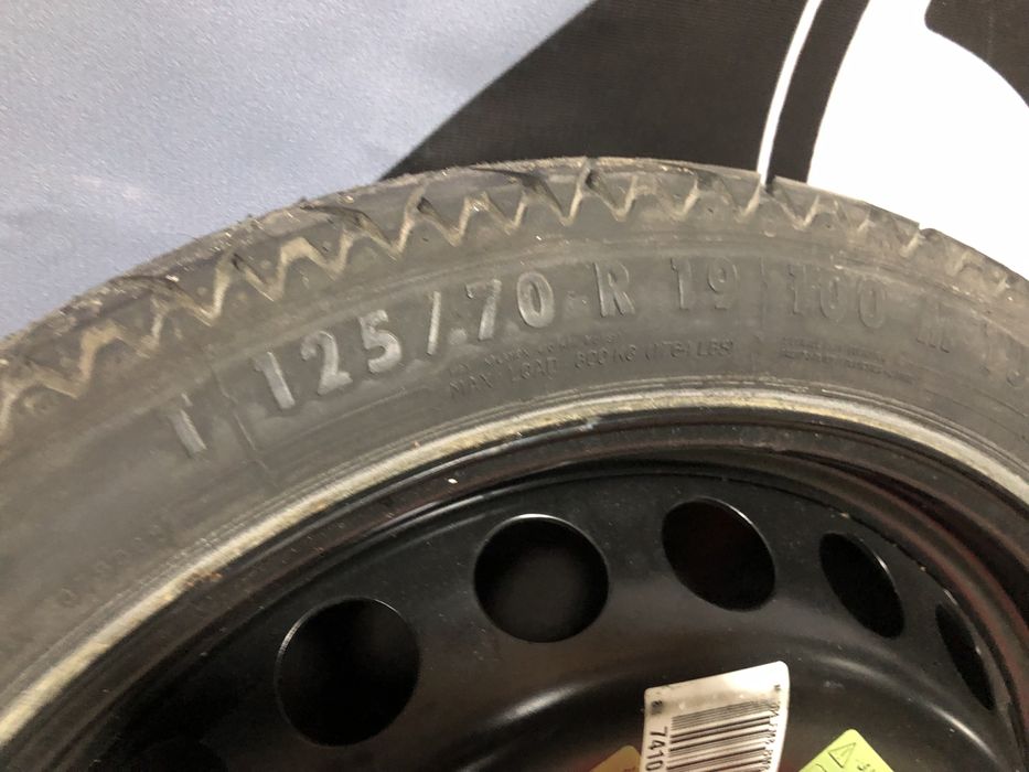 Докатка Домкрат Крюк знак аварийный VW Tiguan Passat Audi Skoda тигуан ...