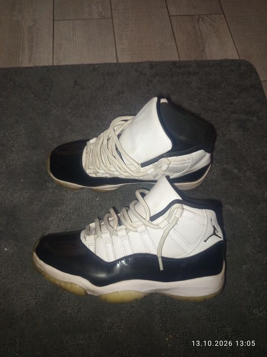 Кросівки Jordan 11 retro Осінь зима