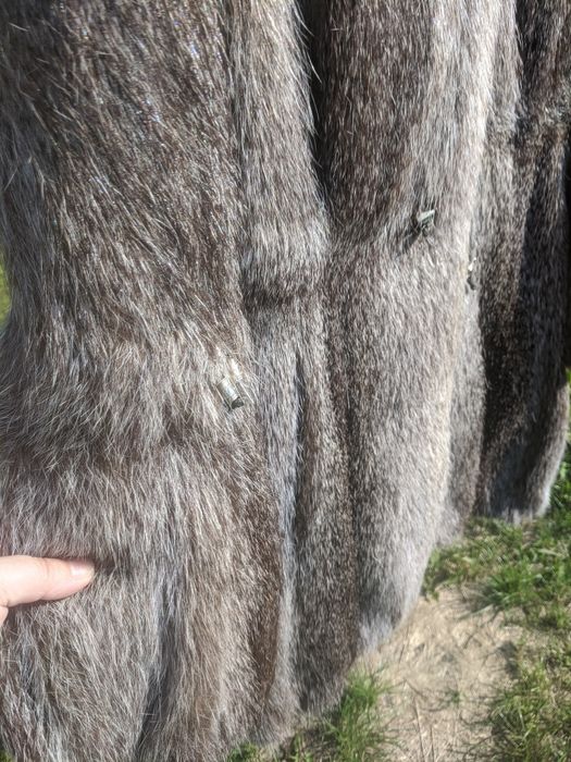 Шуба натуральна, нутрія срібна