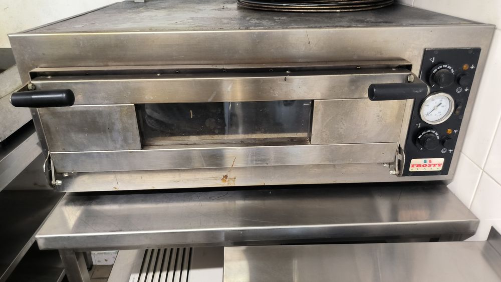 Продам пицца печь