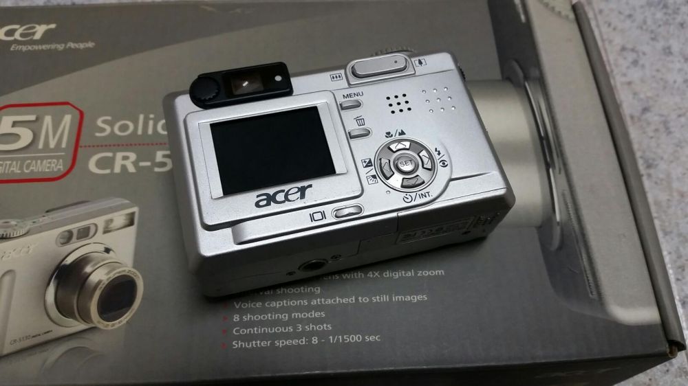 Acer CR-5130 Digital Camera64739235846403122