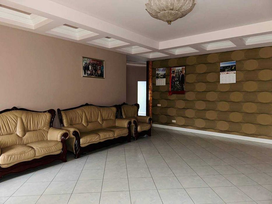 Терміново будинок 640кв.м з ремонтом, Троєщина, Можно під комерцію!!!