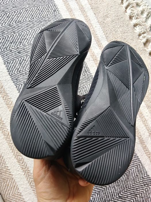 Sprzedam buty adidas