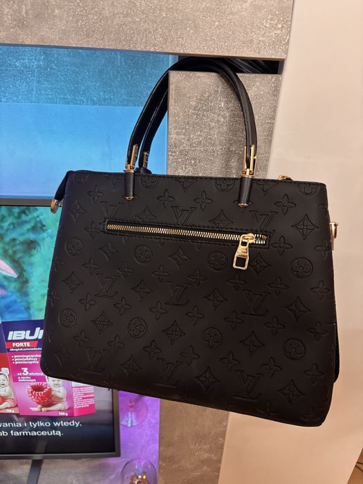 Sliczna torebka dodatkowy pasek na ramie