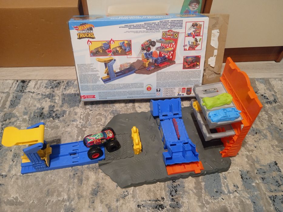 Sprzedam Tor hot wheels