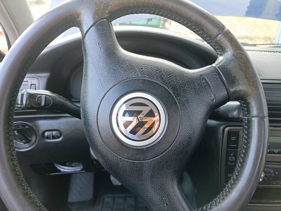 Продам пасат b5 2.3vr5 4x4 1999