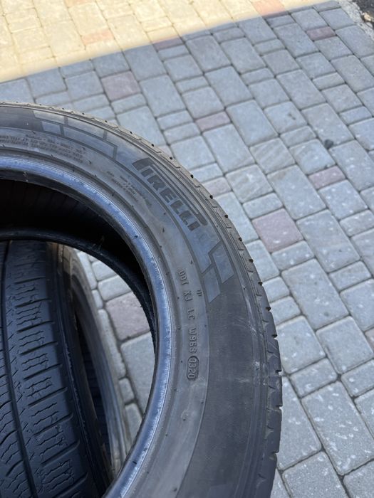 Колеса/резина/гума 205/65R16C Pirelli