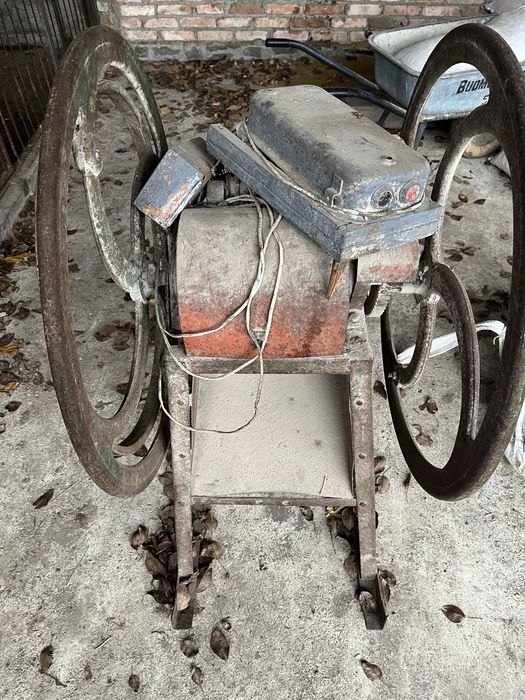 Продам Електро січкарння