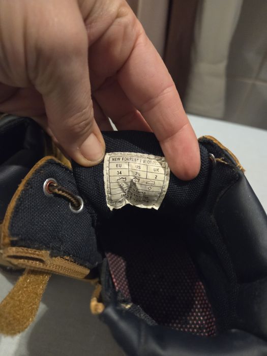 Buty zimowe trapery Levis rozm. 34