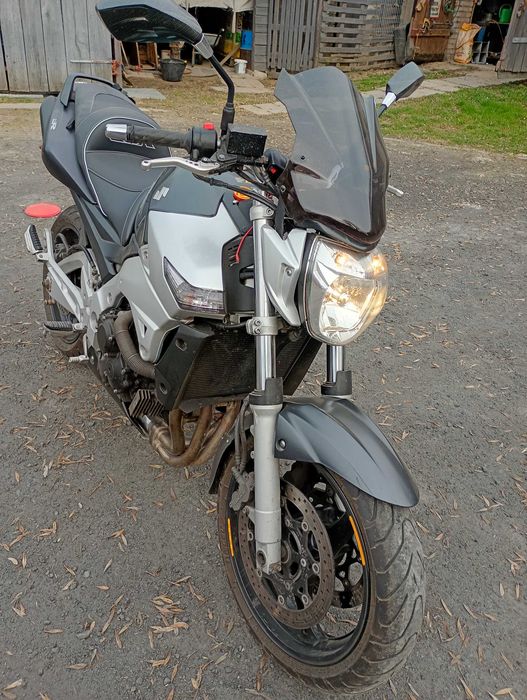 Suzuki  GSR 600