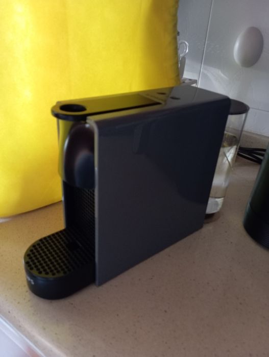Máquina café Nespresso
