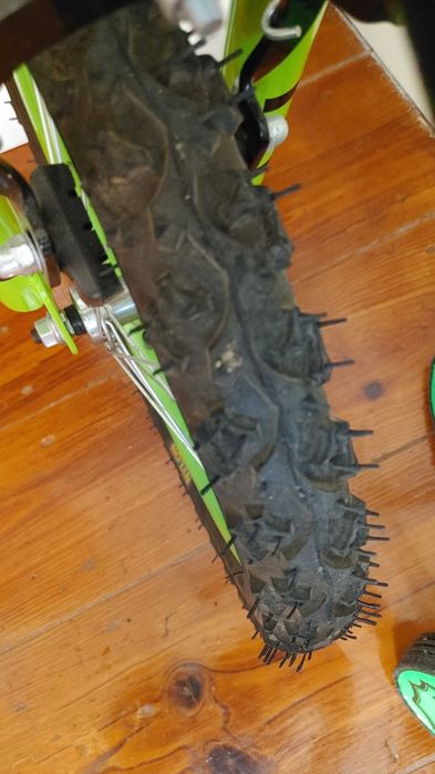 Bicicleta Criança Roda 16" 5-7 Anos.