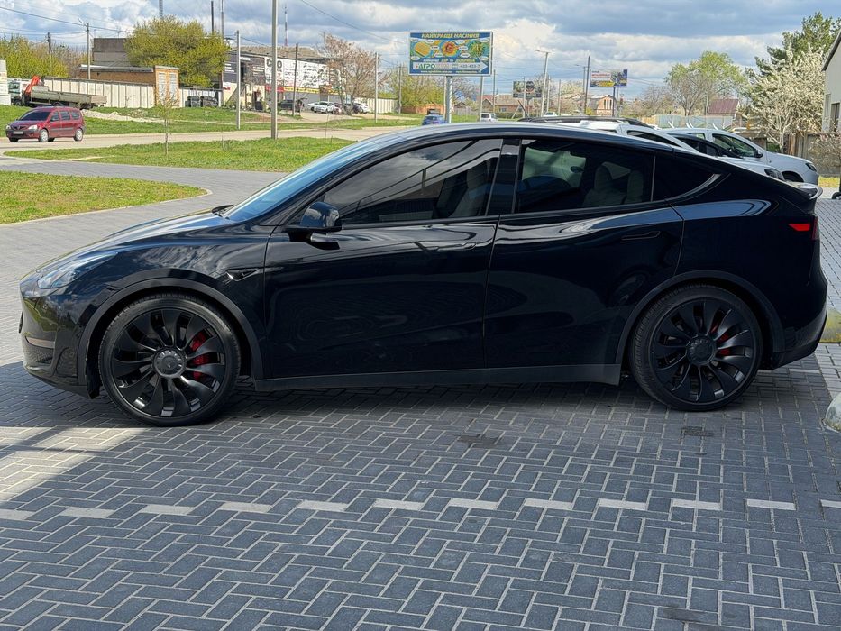 2022 Tesla Model Y Perfomance Тесла Модел У Перфоманс