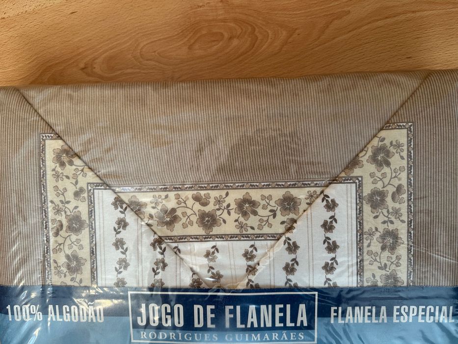 Lençóis de Flanela Castanho 100% Algodão