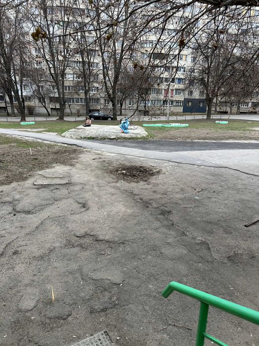 Продам коммерческое помещение 150 м кв .м Холодная гора г.Харьков