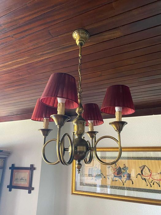 Candeeiro de teto suspenso