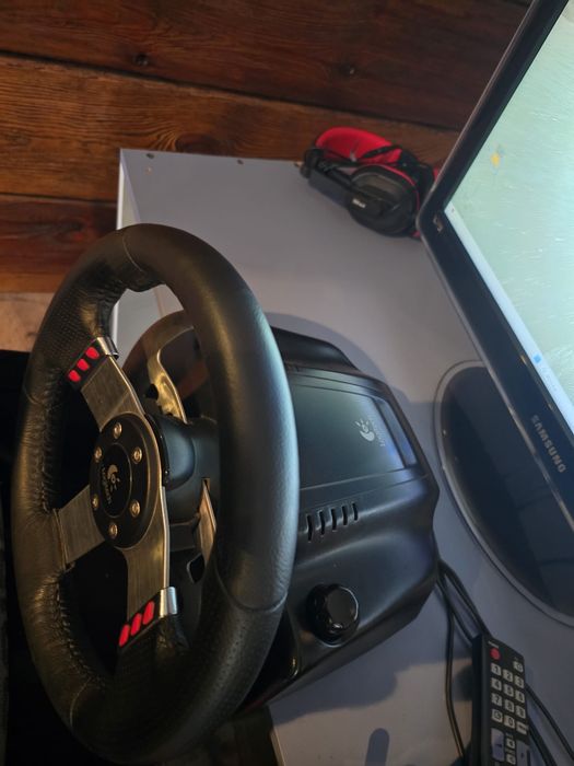 Kierownica Logitech g27