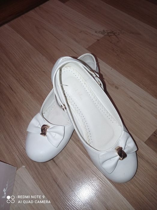 Buty komunijne dla dziewczynki