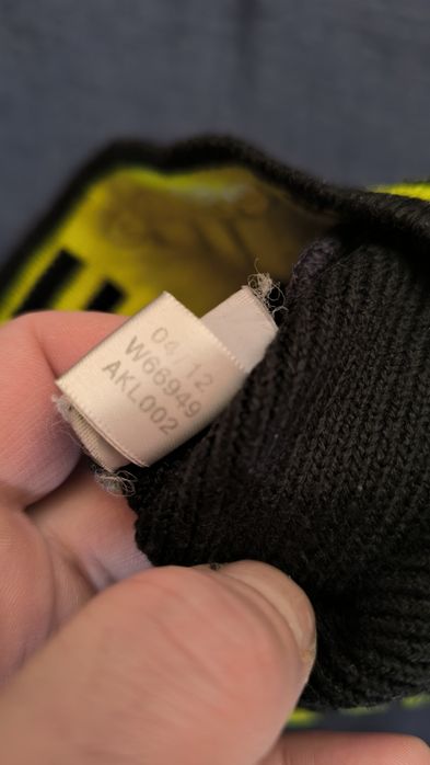 Оригинальная шапка adidas , размер One Size