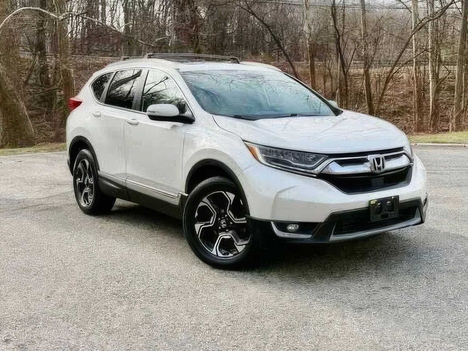 Honda CR-V Touring      2017
