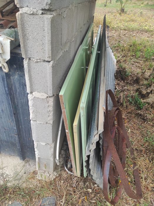 Portas em madeira maciça64739221828737122