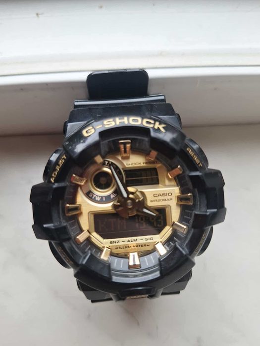 G-shock GA-710GB