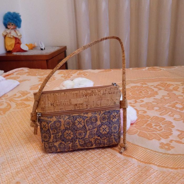 Mala pequena de Cortiça