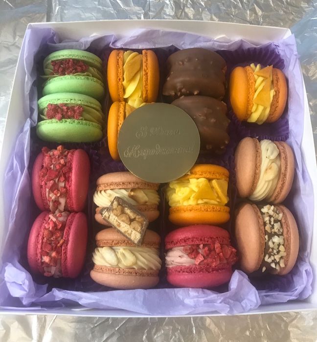 Макарон Макаронс Macaron Французький десерт