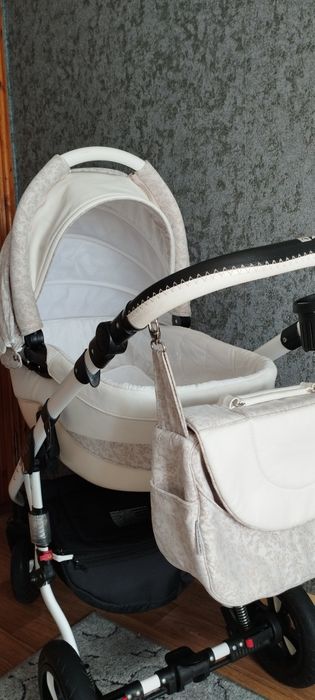 Коляска детская ADAMEX