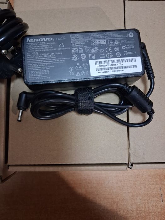 Зарядка Блок питания зарядное Lenovo 4.0*1.35 65w