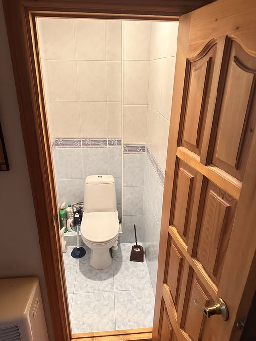 Продаж 3-кімнатної квартири, Драгоманова 25