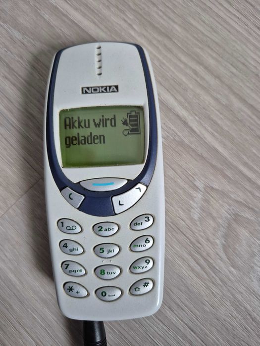Telefon komórkowy