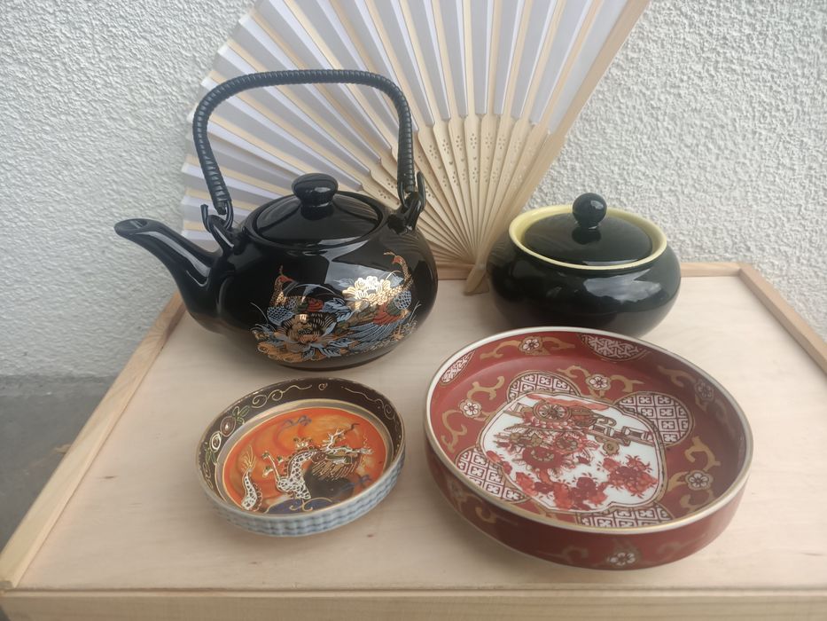 Porcelana japońska dekoracyjna