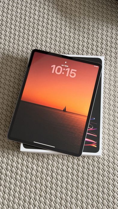 iPad Pro 12.9” M1