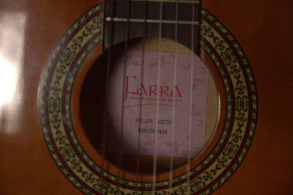 Gitara klasyczna dla początkujących + pokrowiec