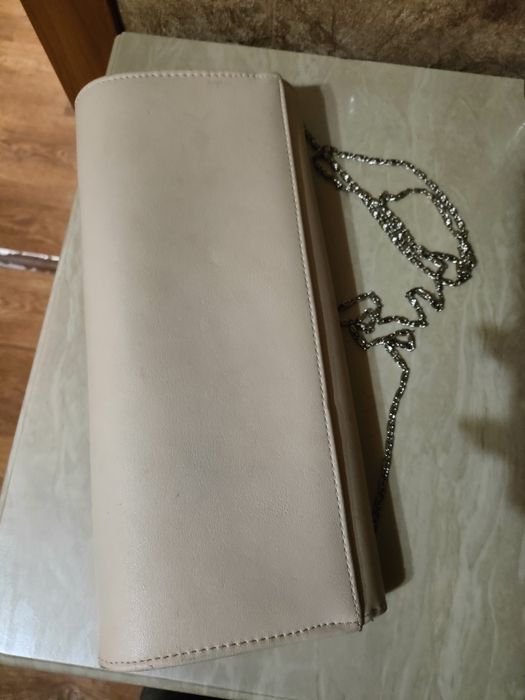 Сумка клатч бежева