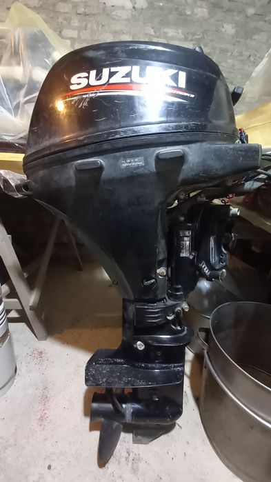 Човновий мотор   Suzuki