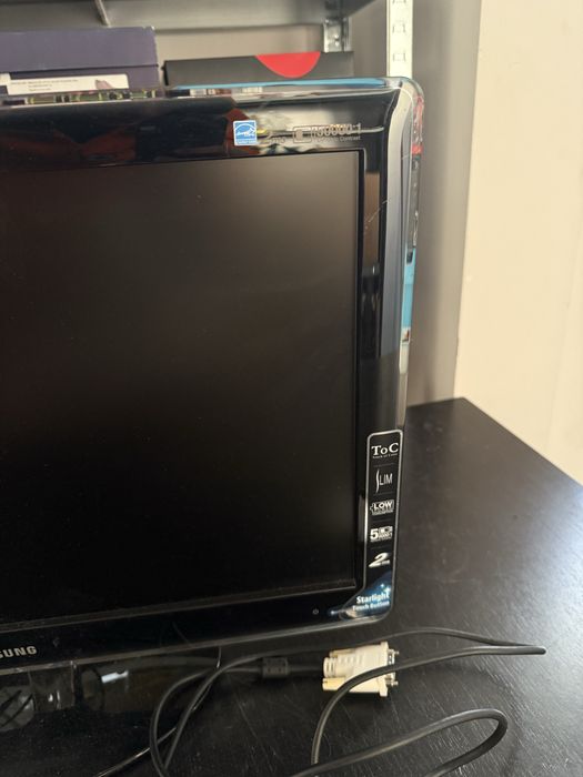 Monitor samsung syncmaster