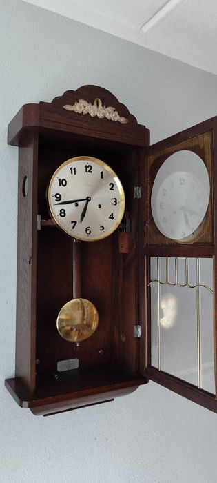 392 Zegar wiszący mechaniczny Junghans z 1933 roku - antyk