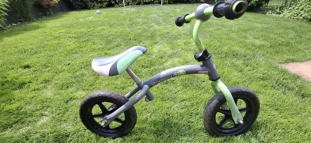 Rowerek biegowy od 2 lat