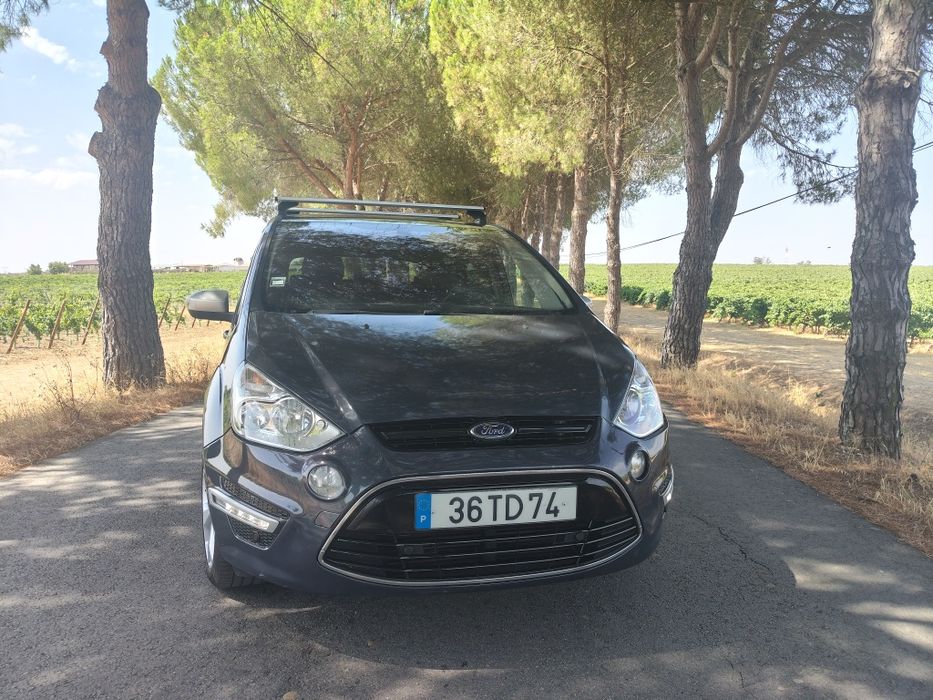 Ford S-Max — fotografia 2