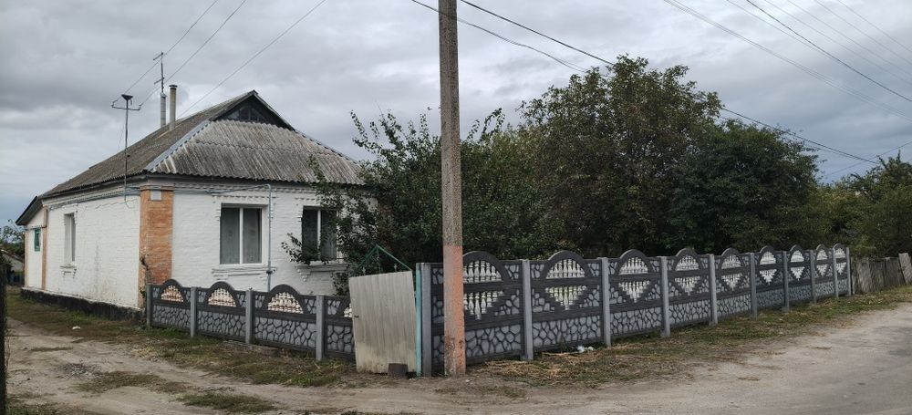 Продам будинок в с.Саверці