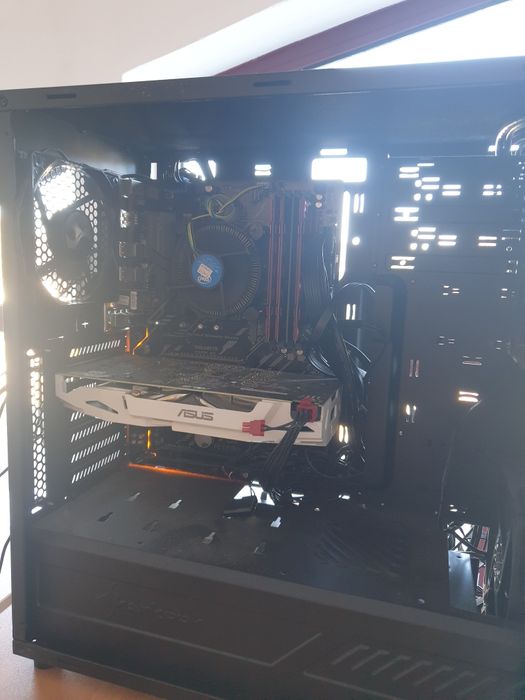 Vendo PC mod para renders.