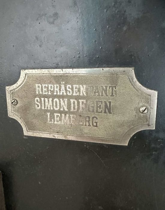 Stary, ozdobny sejf zabytkowy (Lemberg) do renowacji