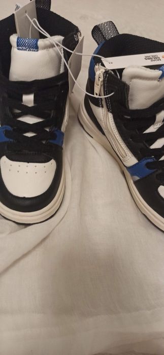 Хайтопи, кеди фірми Zara 30 розмір